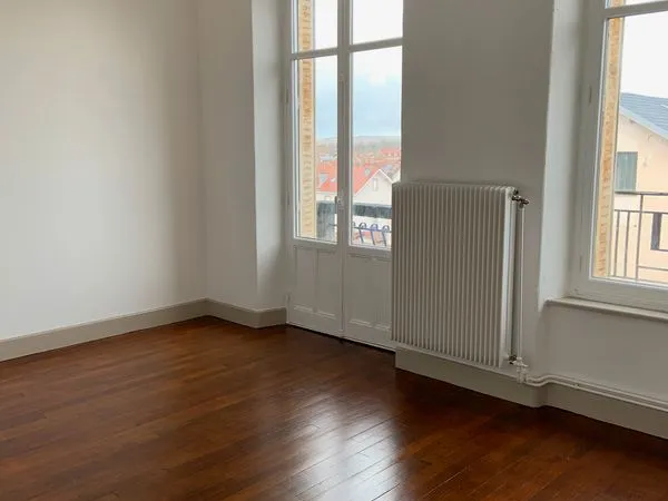 APPARTEMENT T3 Avec Balcon