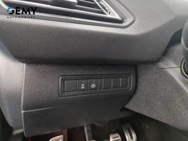 Peugeot 308 sw puretech 130ch s&amp;s bvm6 — photo 17