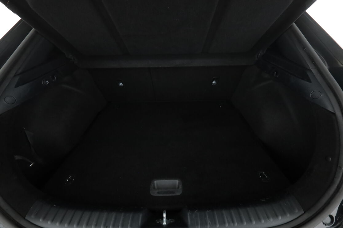 Kia XCeed 1.4 T-GDi ISG Launch Edition DCT7 — photo 16