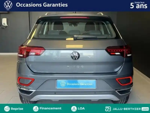 Volkswagen T-Roc 1.5 tsi evo 150ch style dsg7 — photo 3