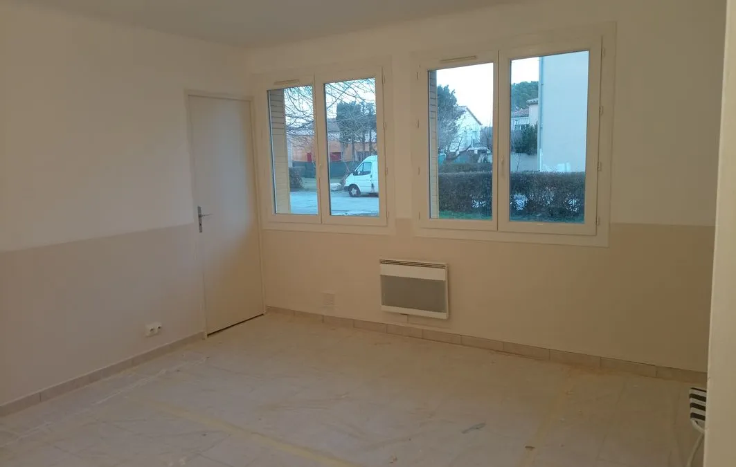 Photo 1
