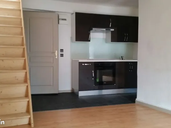 Appartement T3 de 60m² - Idéal Coloc / Étudiants - Chambéry Centre (Rue d'Italie)