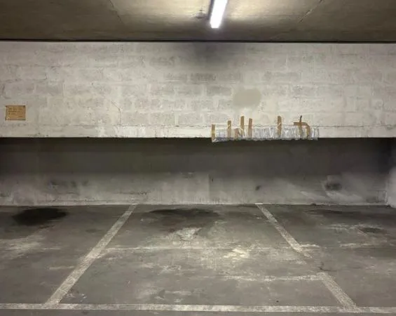 Parking à PARIS 11ème