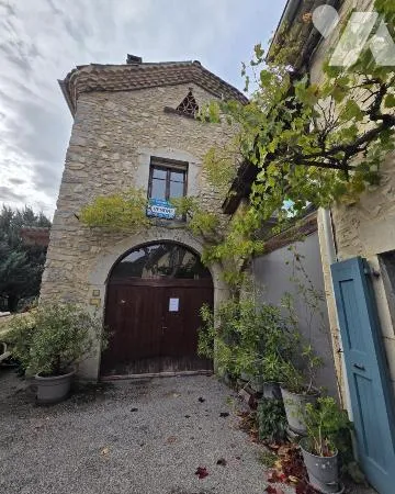 Maison 1 pièce 83 m²