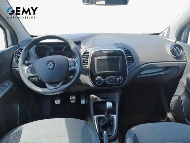 Renault Captur tce 130 fap — photo 23