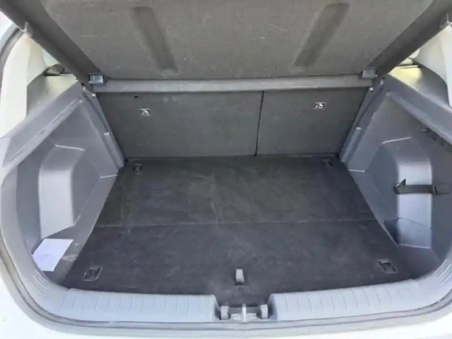 Hyundai Bayon 1.0 t-gdi 100ch creative — photo 9