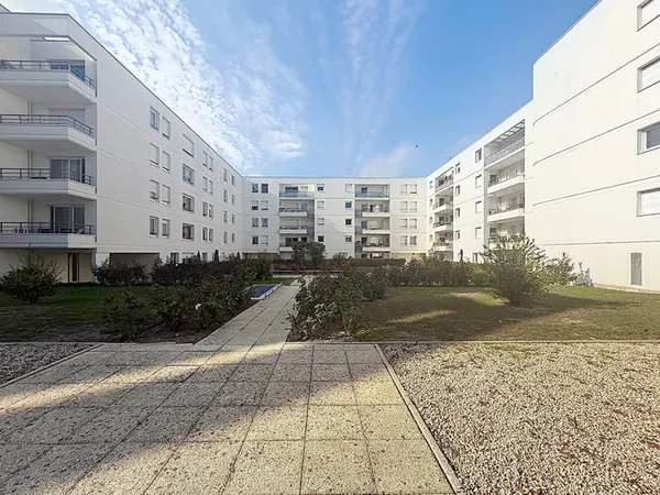 Appartement 2 pièces à vendre au coeur de Doutre, Angers