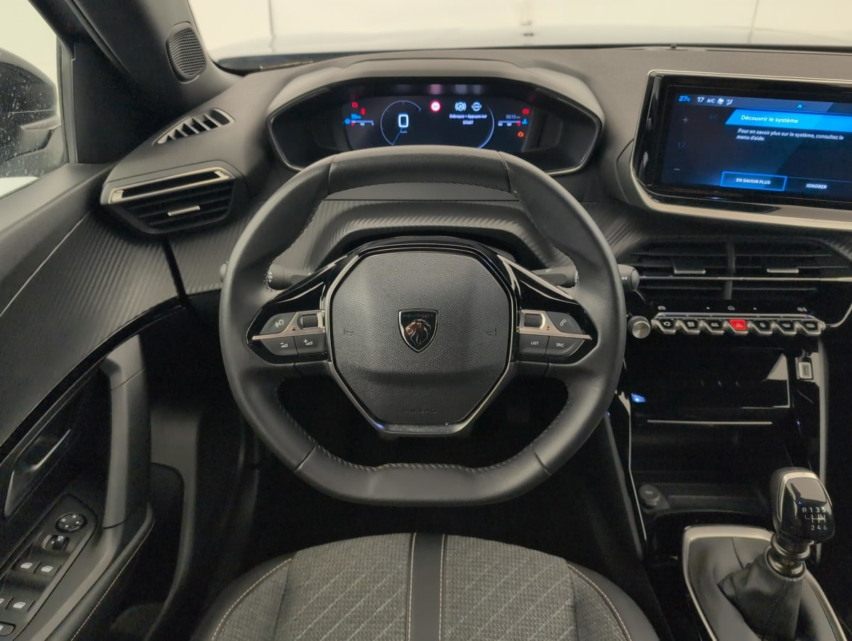 Peugeot 2008 — photo 14