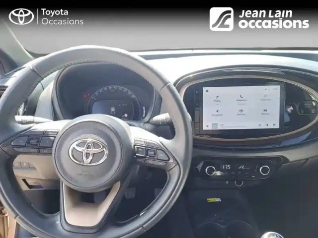 Toyota Aygo X 1.0 vvt-i 72 — photo 11