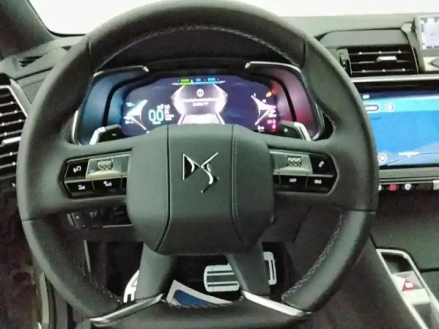 Ds Ds 7 1.6 plug-in hybrid 4x4 360ch performance — photo 10