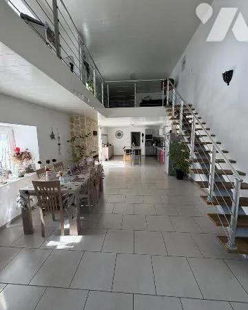 Maison 6 pièces 165 m²