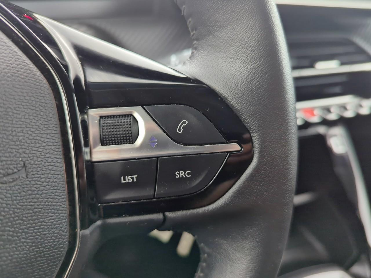Peugeot 208 puretech 100 s&s bvm6 active pack — photo 18