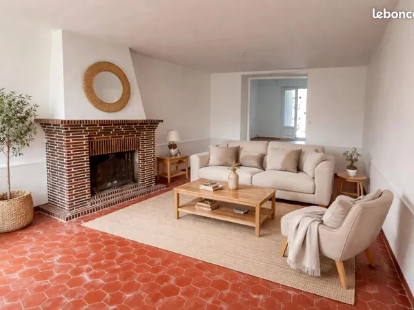 Maison 6 pièces 157 m²