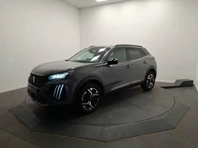Peugeot 2008 puretech 130 s&amp;s eat8 — photo 1