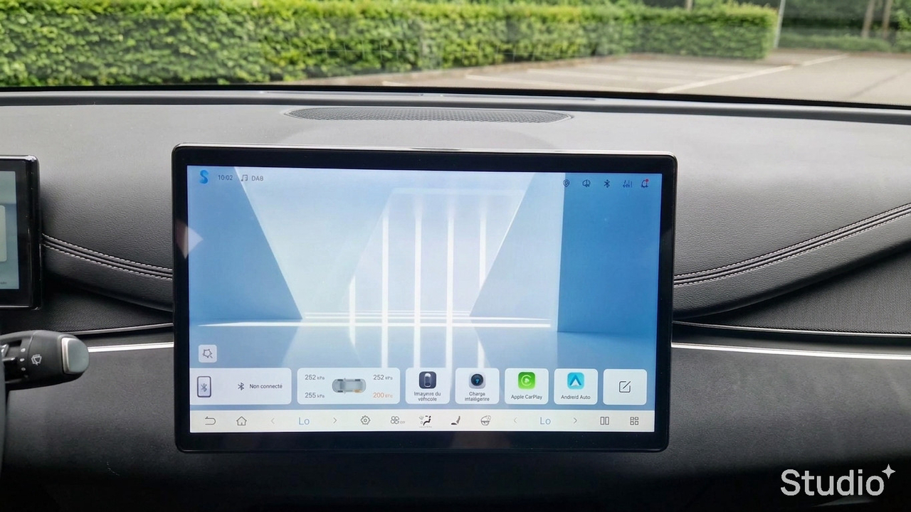 BYD Seal 6 Touring 1.5l DM-i 156 kW PHEV — photo 15