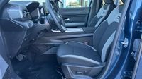 Dacia Bigster 1.8 hybrid 155ch Journey — photo 12