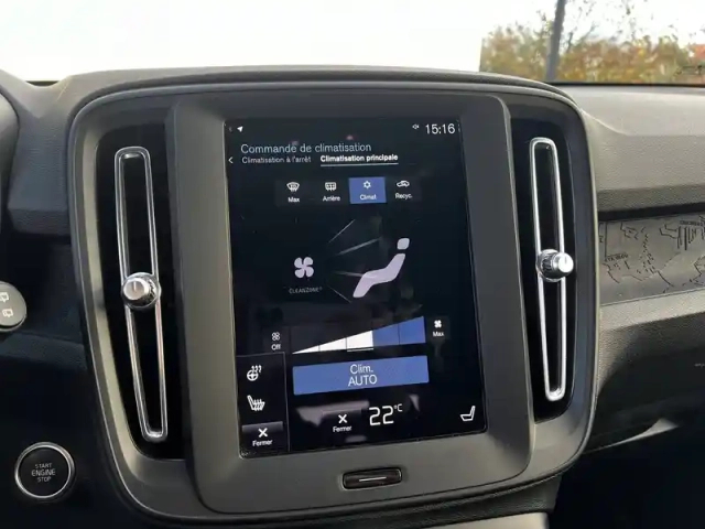 Volvo Xc40 t5 recharge 180+82 ch dct7 — photo 10