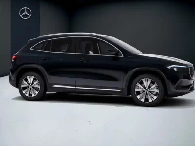 Mercedes Eqa 250 business line — photo 26