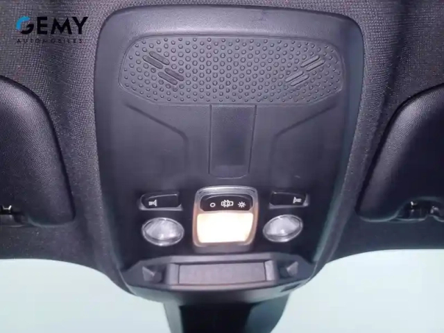 Peugeot 2008 puretech 100 s&amp;s bvm6 — photo 15