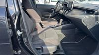 Toyota Corolla 122h Dynamic Business + Programme Beyond Zero Academy MY22 — photo 15