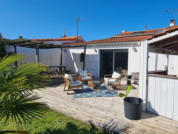Bouguenais Les Couëts - Maison 128 m² - 4 chambres - jardin arboré sans vis-à-vis - garage & atelier