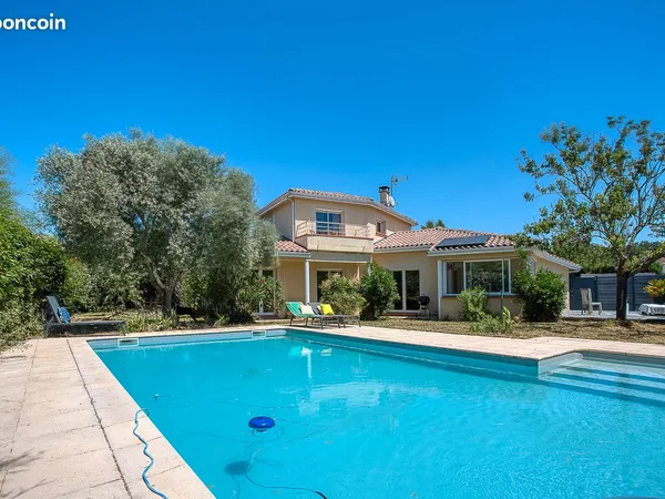 Maison familiale 165 m² Seilh - Impasse au calme