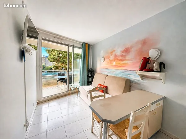 Studio 1 pièce 16 m²