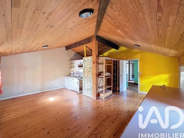 Immeuble 248 m²