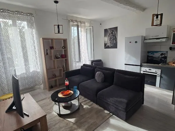 🏡 À LOUER - Bel appartement de 48 m² - Toulon Saint-Roch - 800 /mois