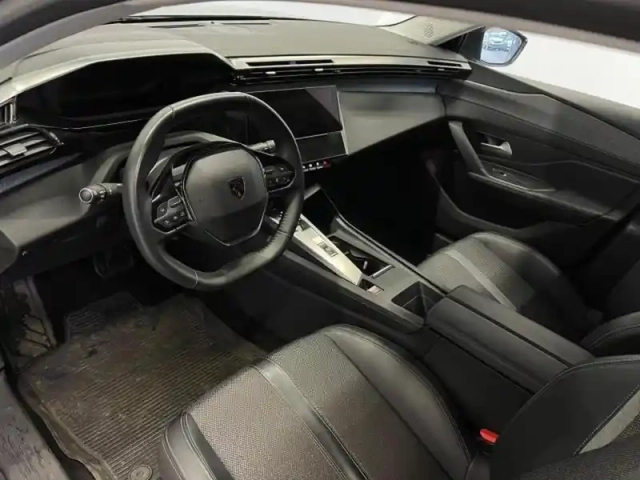 Peugeot 308 phev 180ch allure e-eat8 — photo 14