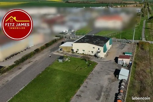Local 561 m² Clermont