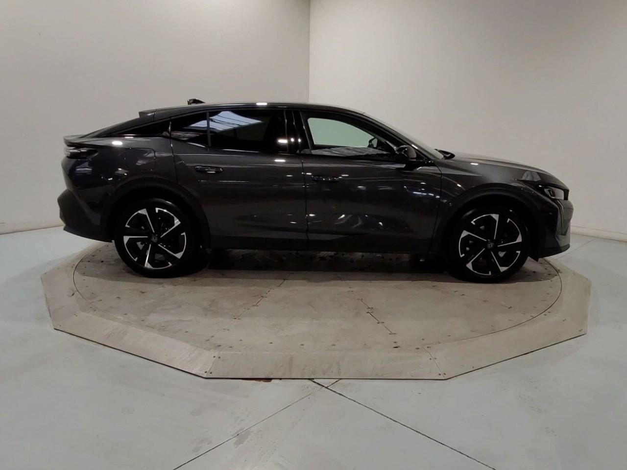 Peugeot 408 puretech 130 ch s&s eat8 allure pack — photo 6