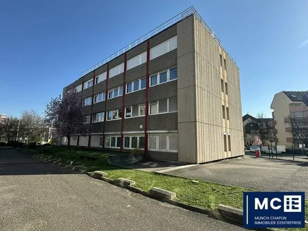 Bureaux 310 m²