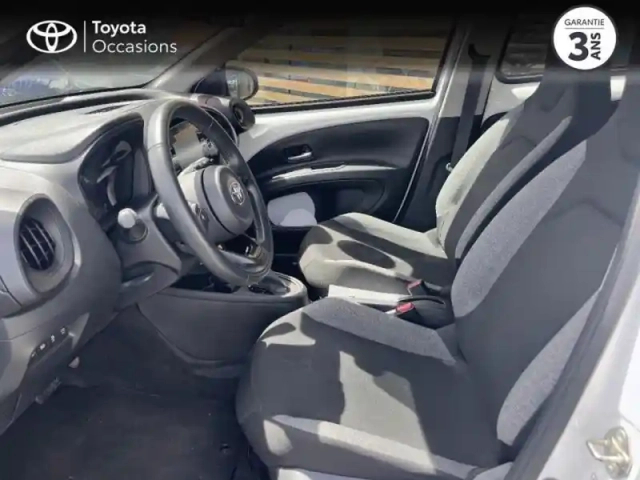 Toyota Aygo X 1.0 vvt-i 72ch dynamic s-cvt — photo 11