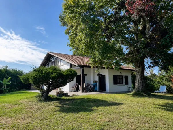 Maison 5 pièces 161 m²