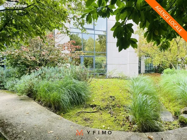 Bureaux 1722 m² GUYANCOURT