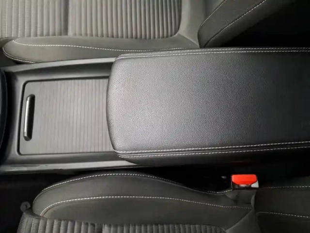 Renault Scenic tce 140 fap - 21 — photo 29