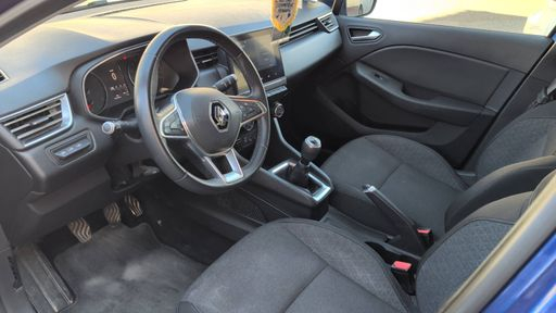 Renault Clio 1.0 TCe 100 - Zen – 2019 – 103769 km – Essence – Boîte Manuelle — photo 33