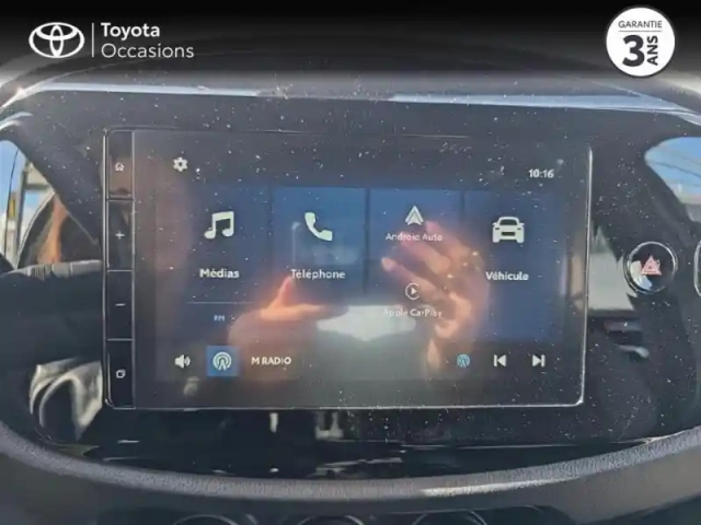 Toyota Aygo x 1.0 vvt-i 72ch dynamic s-cvt my24 — photo 15