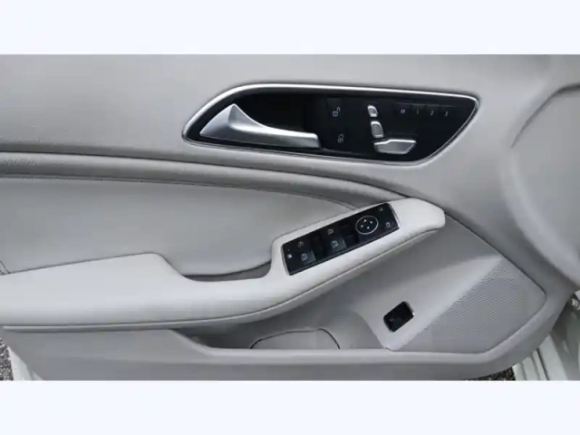 Mercedes Cla 180 sb inspiration — photo 13