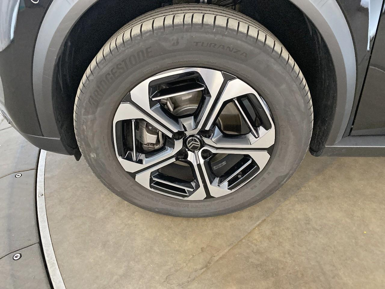 Citroën C3 Aircross hybride 145 ch aut max — photo 11