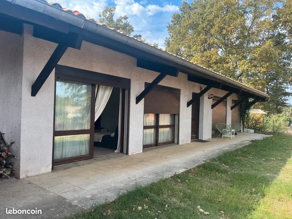 🏡 Roaillan : Maison de plain-pied de 135 m² sur une parcelle de 1810 m²