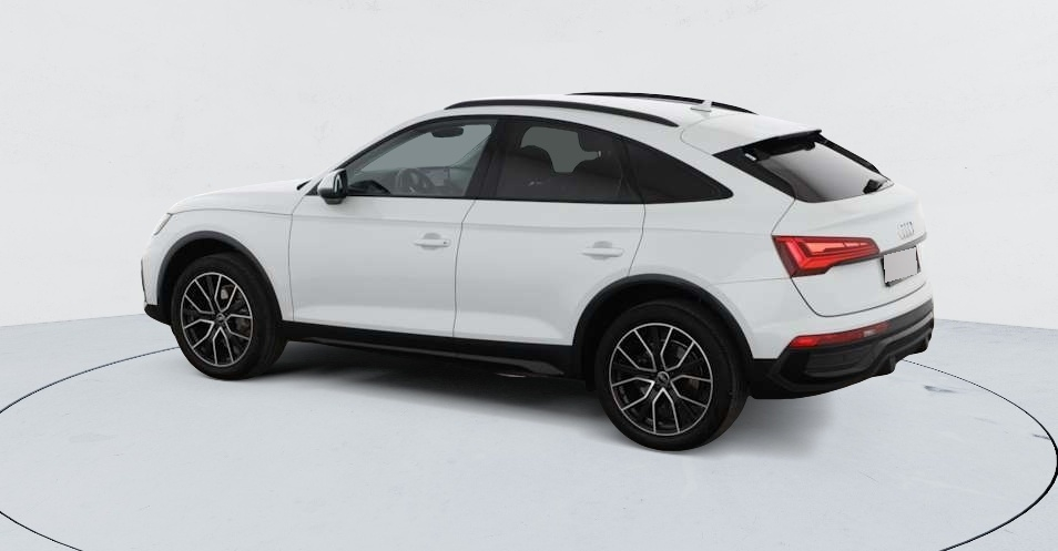 Audi Q5 Sportback — photo 4