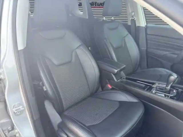 Jeep Compass 1.3 turbo t4 190ch phev 4xe limited at6 eawd — photo 11