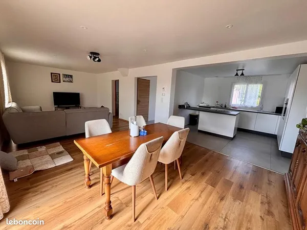 Maison 7 pièces 130 m²