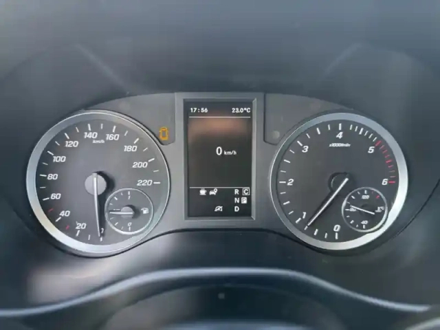 Mercedes Vito 114 cdi fourgon long pro 9g-tr — photo 16