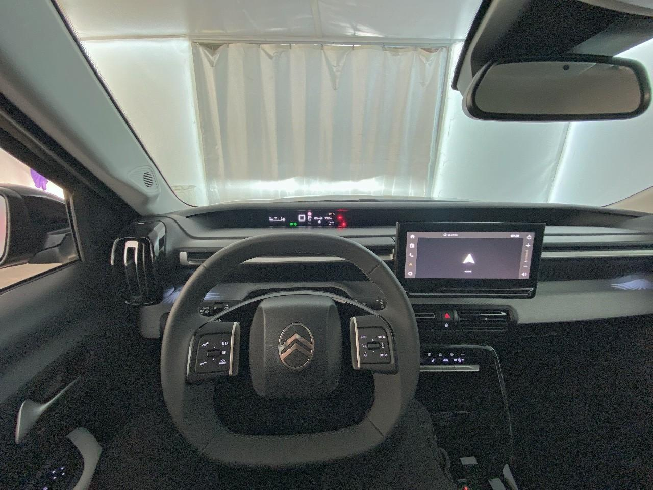 Citroën C3 Aircross hybride 145 ch aut max — photo 12
