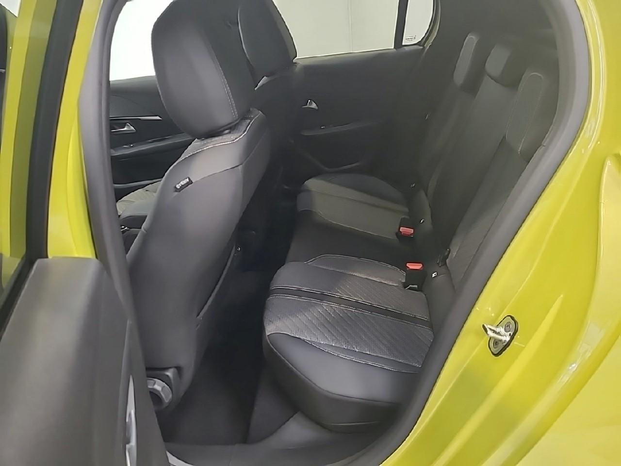 Peugeot 208 hybrid 110 ch e-dcs6 allure — photo 13