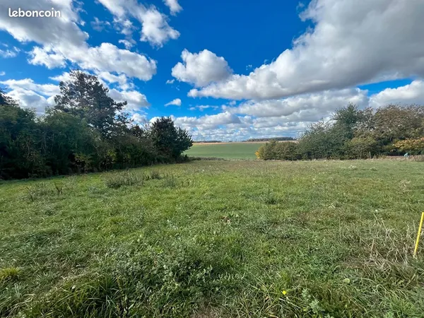 Terrain 1403 m² NEUILLY EN THELLE