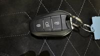 Peugeot 2008 1.2 PureTech 130ch S&S GT EAT8 — photo 16